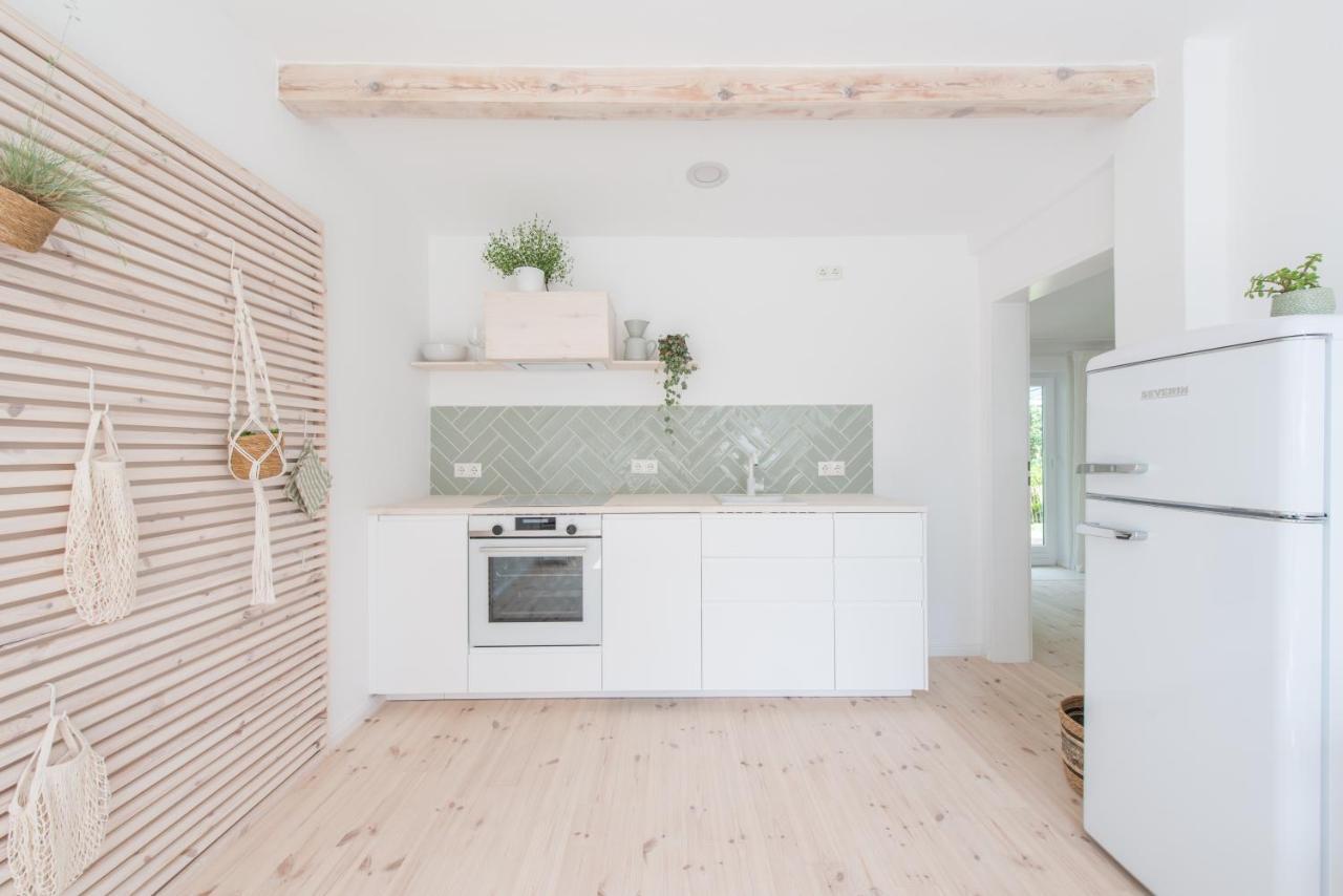 Nordic Bo -Wellen Wald Und Wilde Kueste- Strandnahe Doppelhaushaelfte Mit Waldterrasse Surendorf Екстериор снимка